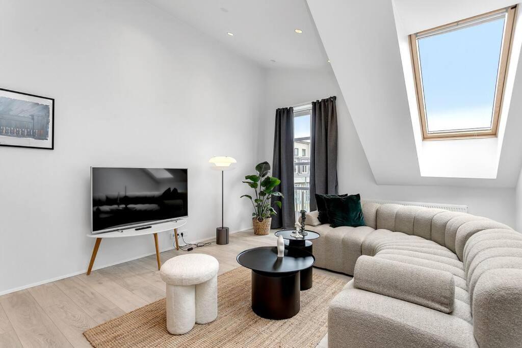 Luxury Penthous - 3 Bedroom - 2 Bath - Freeparking - Downtown Reykjavík Exterior foto